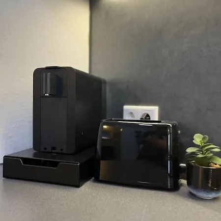 Black&yellow Designer Apartment