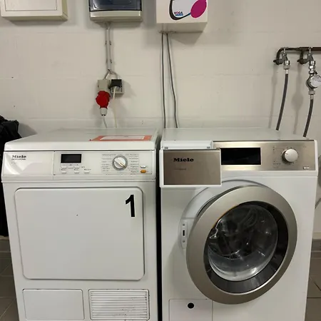 Black&yellow 24h Check In Wlan Parkplatz Oepnv Bielefeld