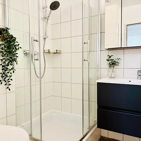 Black&yellow Designer Apartment