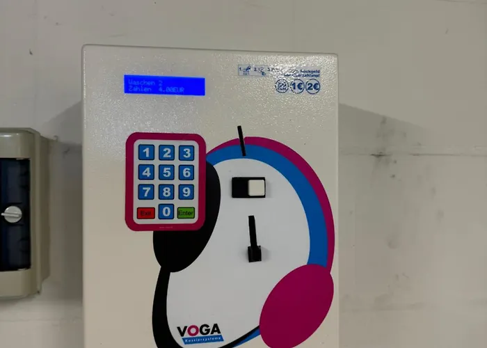 Black&yellow 24h Check In Wlan Parkplatz Oepnv * Bielefeld